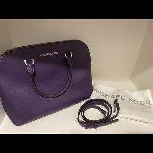 Michael Kors CINDY dome bag deep purple with strap